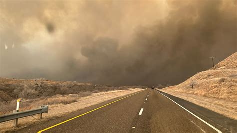 Texas wildfires update: 1 dead as Smokehouse Creek Fire grows