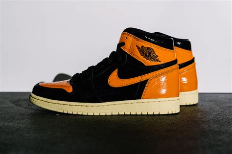 A Closer Look at the Air Jordan 1 Retro High OG "Black/Orange" (UPDATE ...