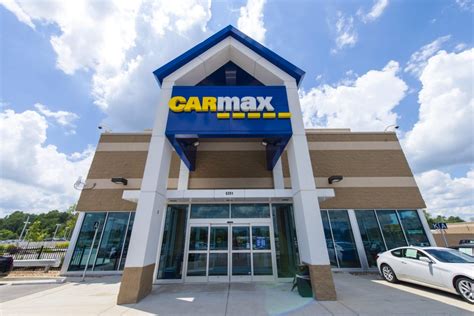 Carmax | St. Charles Glass & Glazing