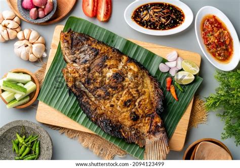 480 Ikan Bakar Grilled Fish Spices Images, Stock Photos & Vectors ...