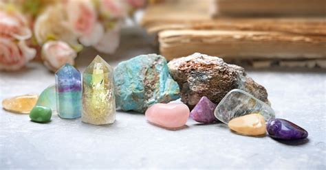 5 Ways to Incorporate Crystals in Your Healing - Goodnet