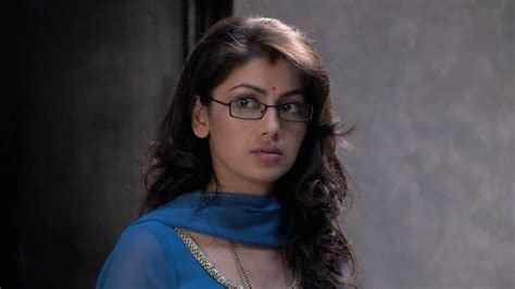 Watch Kumkum Bhagya TV Serial 2nd December 2014 Full Episode Online on ZEE5