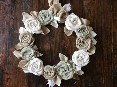 Hootshack - Rustic Burlap Flower Wreath - Hootshack