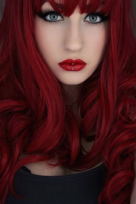 26 Bright Red Hair Ideas To Make A Statement - Styleoholic