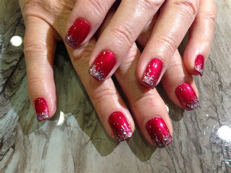 Pin by Kelly Flynn on Beauty | Christmas nails, Red opi gel, Opi red