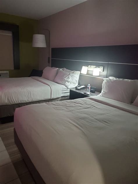 HOLIDAY INN EXPRESS & SUITES PORT LAVACA, AN IHG HOTEL - Updated 2024 ...