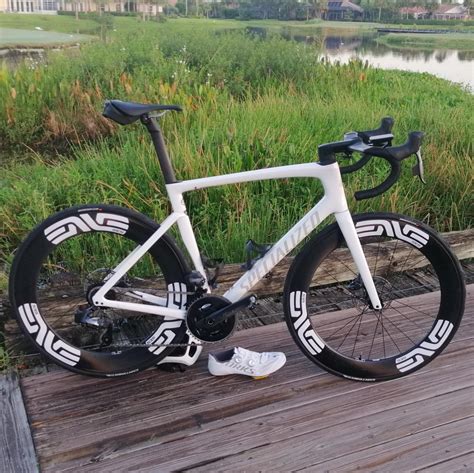 2021 Specialized Tarmac SL7 Pro AXS 2x ENVE 7.8 : r/Bikeporn