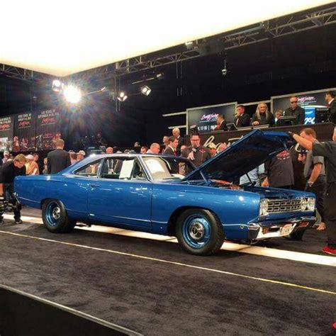 68 Road Runner | Road runner, Muscle cars, Plymouth roadrunner