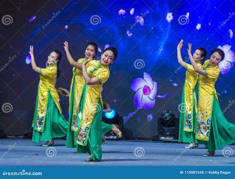 Singapore 2018 River Hongbao Editorial Stock Photo - Image of artist ...