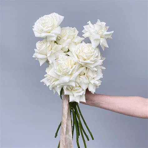 Rose - White | Mrs Florist - Wedding Flower Melbourne