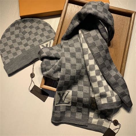 Lv Hat And Scarf Set | semashow.com