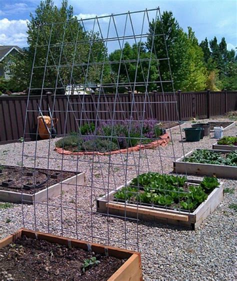 18 Creative Ways To Use Cattle Pen Panels - Homestead & Survival