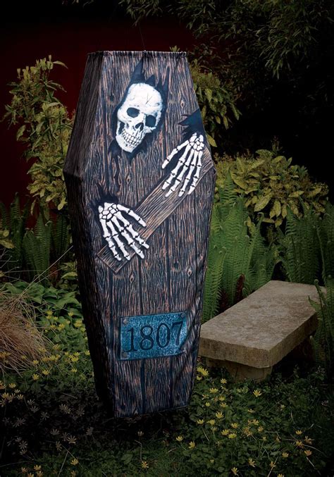 5FT Skeleton Hanging Collapsible Coffin Prop | Skeleton Decorations