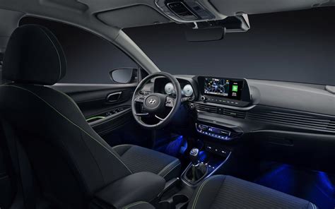 Hyundai revela nuevas imágenes del interior de i20, ¿Así será Accent en ...