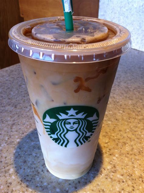 √ Vanilla Latte Starbucks Review