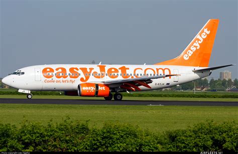 EasyJet Boeing 737 NG / Max G-EZJX (photo 6066) | Airfleets aviation