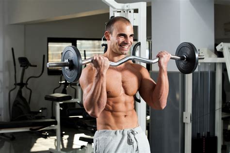 Cambered Bar Curls: What Are They and How to Do Them? - FitLifeFanatics