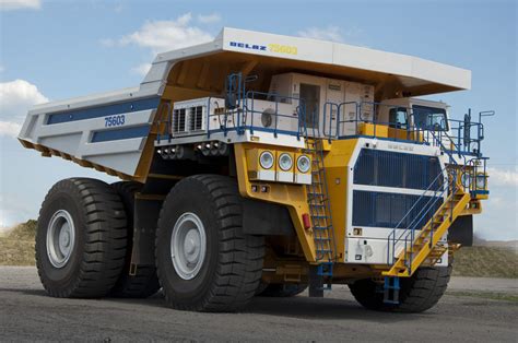 BELAZ partnering up with Canadian company for electric dump truck ...