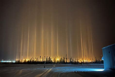 Stunning Photo Showing Rare 'Light Pillars' Shooting Into the Sky ...