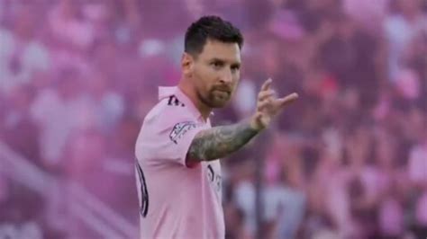 Watch: Lionel Messi's king-sized gesture in direction of David Beckham ...