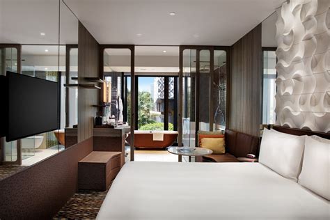 Crowne Plaza Changi Airport adds 243 New Business Rooms - World's Best ...