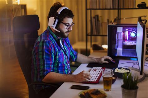 The Benefits Of Attending Game Design Schools Online | Center Post