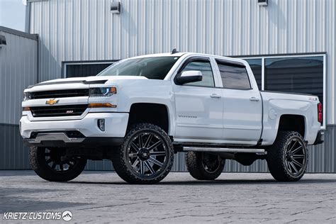 Lifted 2017 Chevrolet Silverado 1500 with 22×10 Fuel Contra Wheels and ...