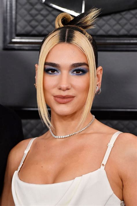 Dua Lipa – GRAMMY Awards 2020 • CelebMafia