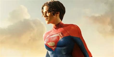 Supergirl Actor Shows Off The Flash Movie's Best Super Suit Without CGI ...