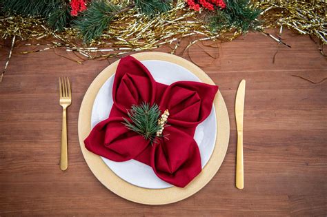 6 Ways to Fold Napkins for Christmas | Holiday Napkin Folding Ideas | HGTV