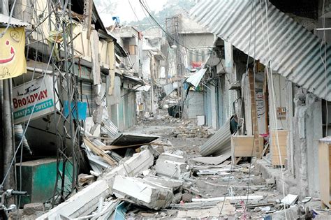 Pakistan earthquake | Damage to Muzaffarabad, in Pakistani-h… | Flickr