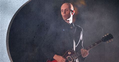 Billy Howerdel on British New Wave & the Making of His | Reverb News