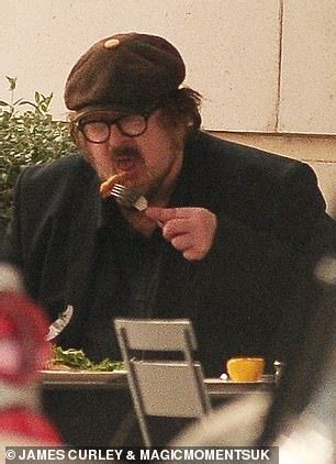 BBC Radio 2 legend Steve Wright enjoys a salad for lunch in London ...