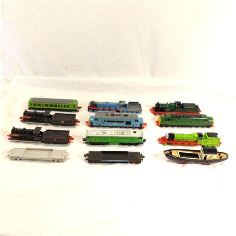 ERTL Thomas & Friends Diecast Lot 16 VTG Diesel Train Tank Engines Cars ...