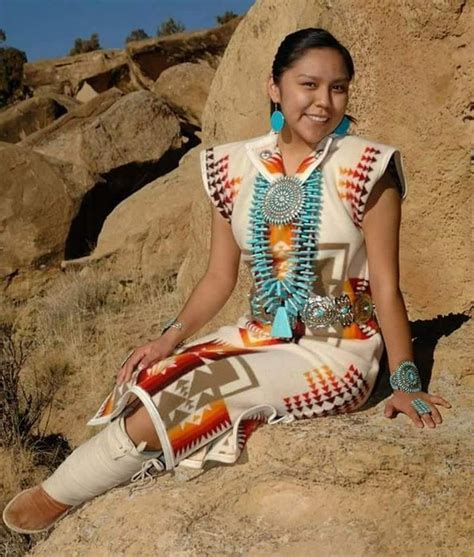 Pin by Sophie on Indianer - Indians | Native american fashion, Native ...