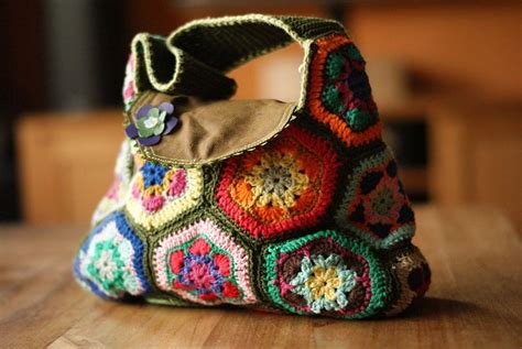 African Flower Hexagon bag - Chrystallinya's crochet project (With ...