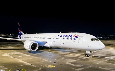 ¡Holá Chile! LATAM lifts Sydney–Santiago service to daily flights from ...