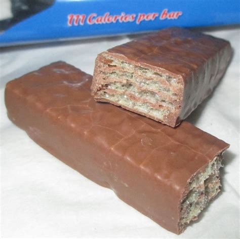 FOODSTUFF FINDS: New Cadbury Time Out Wafer Chocolate Bar (BHS) [By ...