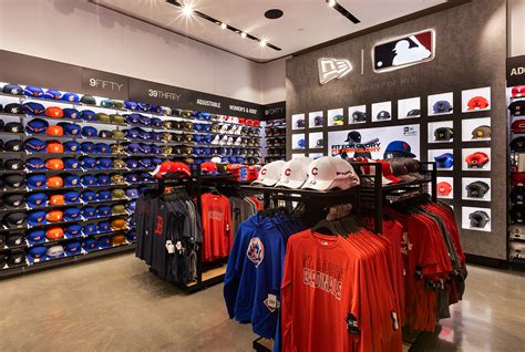 MLB Flagship Store | Kelvix Lighting