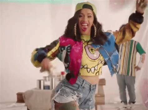 Cardi B 'Invasion Of Privacy:' First Female Rap Debut To Chart 100 Weeks