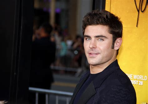 Zac Efron underwent a "jarring" transformation for The Iron Claw ...