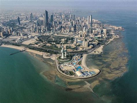 Kuwait eases family visa rules: 14 professions exempt from university ...