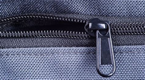 A Complete Guide To the Different Types of Zippers - FixnZip