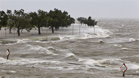 Hurricane Storm Surge in Tampa Bay, A look at the flooding potential ...