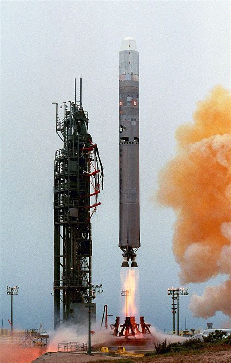 Titan 23G launch with NOAA-M - Titan (rocket) - Wikimedia Commons ...