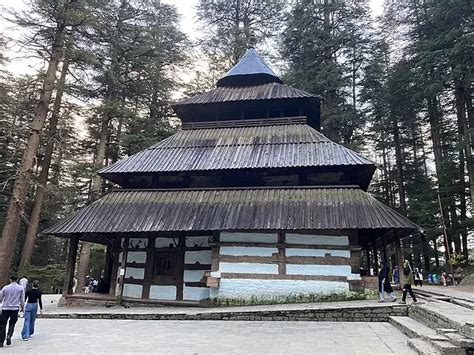 Exploring the Enchanting Hadimba Temple in Manali