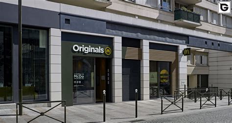 McDonald's Restaurant in Levallois-Perret | Geolam