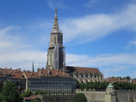 Cathedral at Munsterplatz / St. Vincent (Munster Kirche), Bern