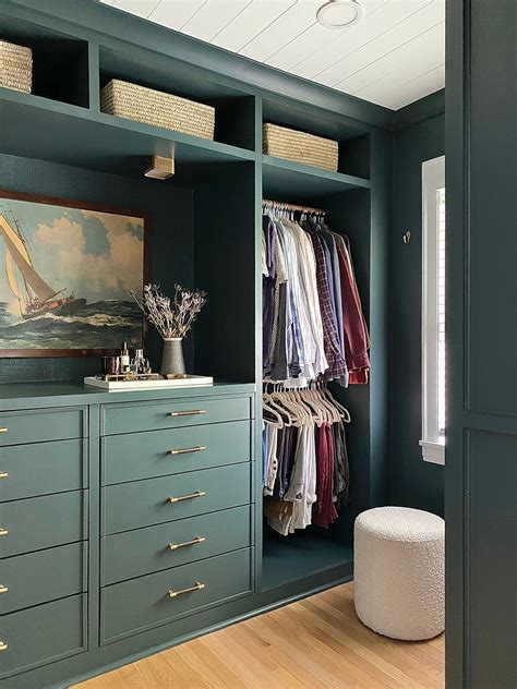 12 IKEA Pax Hacks That Give Our Nonfunctional Closets Hope – Preneer