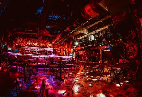 10 Best Night clubs In Noida For Partying On Peppy Numbers & More!